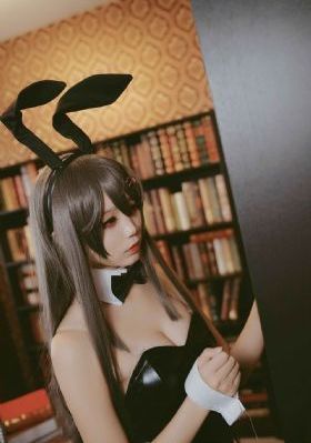 偷拍女厕所撒尿全过程-吉吉影视免费在线播放