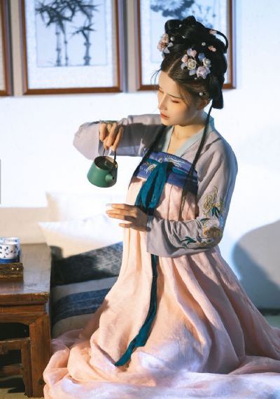 婷婷综合国产-蓝光完整无删减版