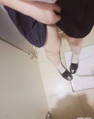97大学生情侣真实露脸在线-琪琪电影在线播放观看